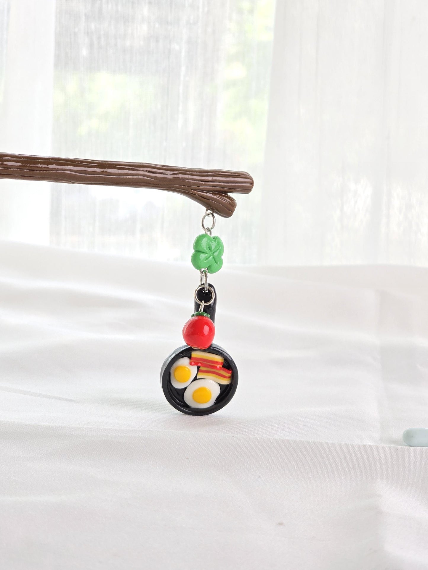 Calcifer Hairpin