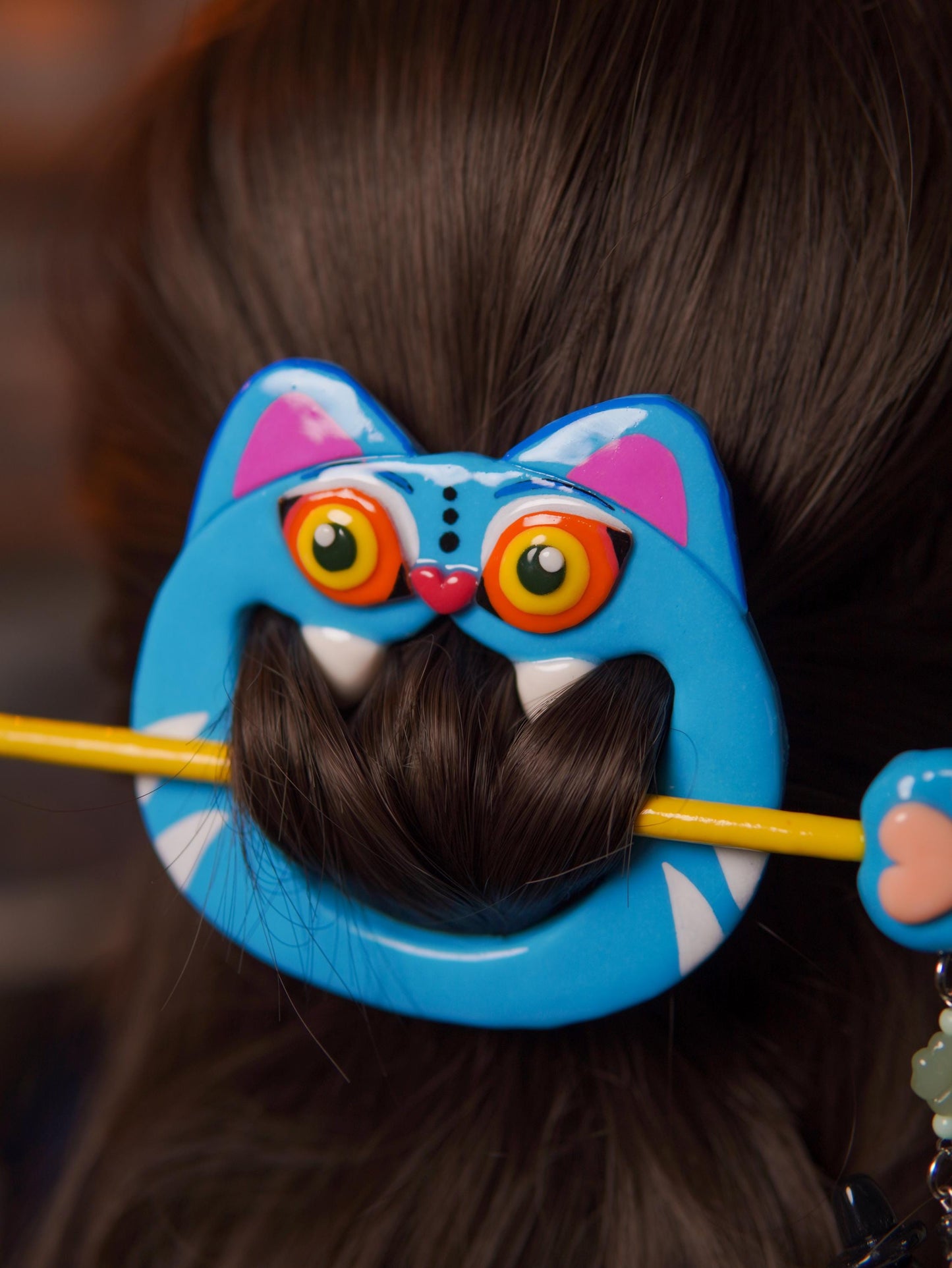 derpy tiger Hair Pin